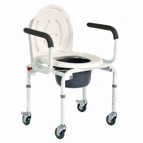 Стул-кресло с санитарным оснащением на 4-х колесах